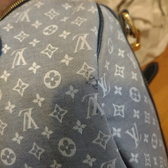 Authentic Louis Vuitton Bandoulier 30 - Picture 5 of 7